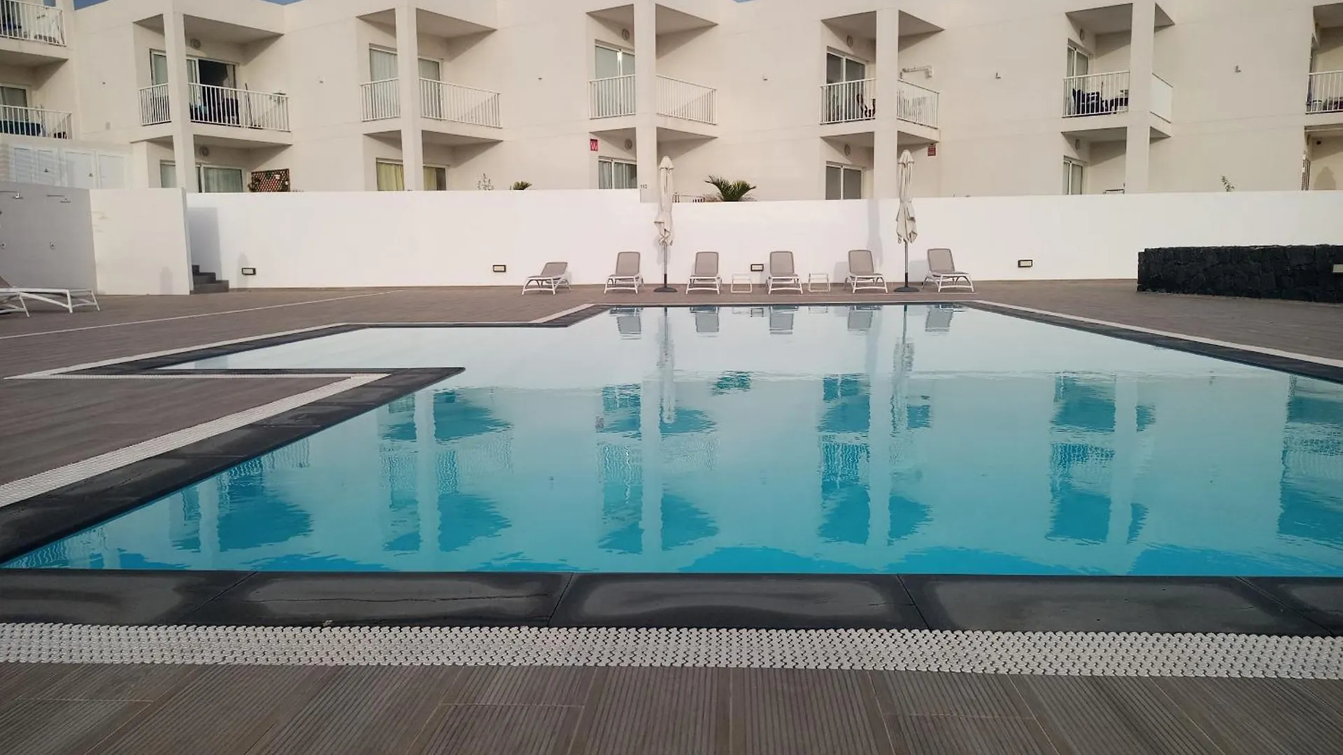 Relaxing Escape Senator-Pool View Villa Costa Teguise Spain