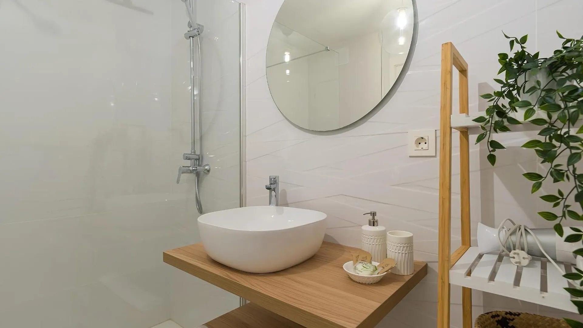 Relaxing Escape Senator-Pool View Villa Costa Teguise Holiday home