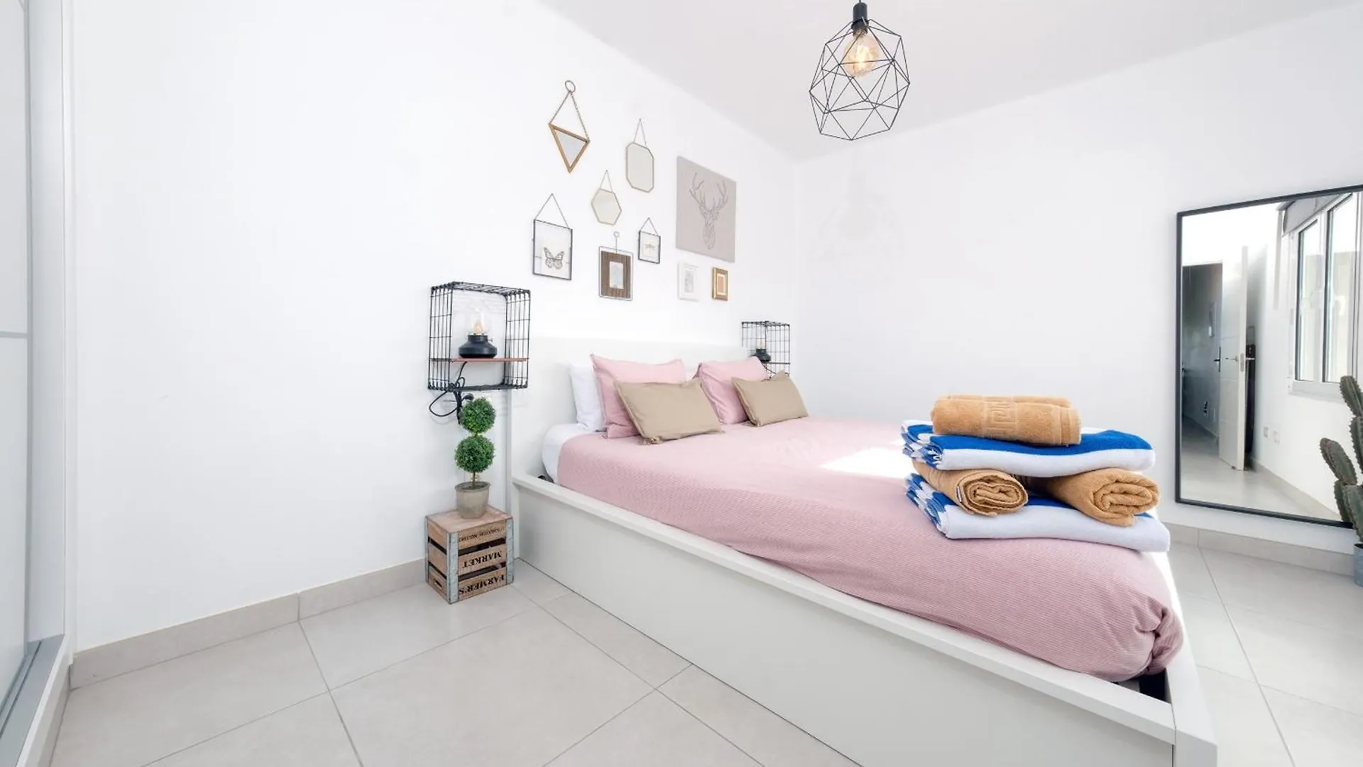 Relaxing Escape Senator-Pool View Villa Costa Teguise 0*,  Spain